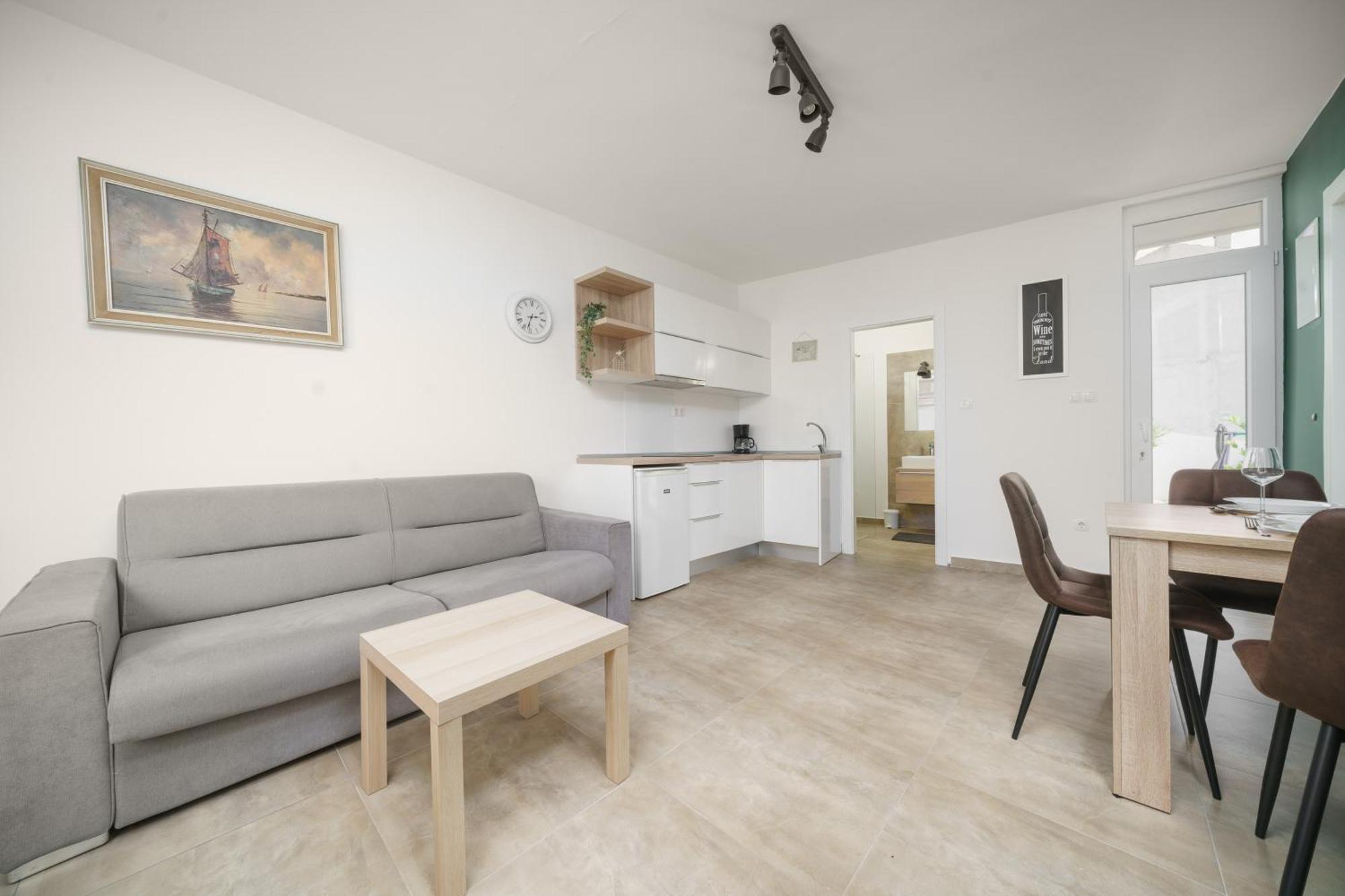 Holiday Home Oliva Водице Екстер'єр фото