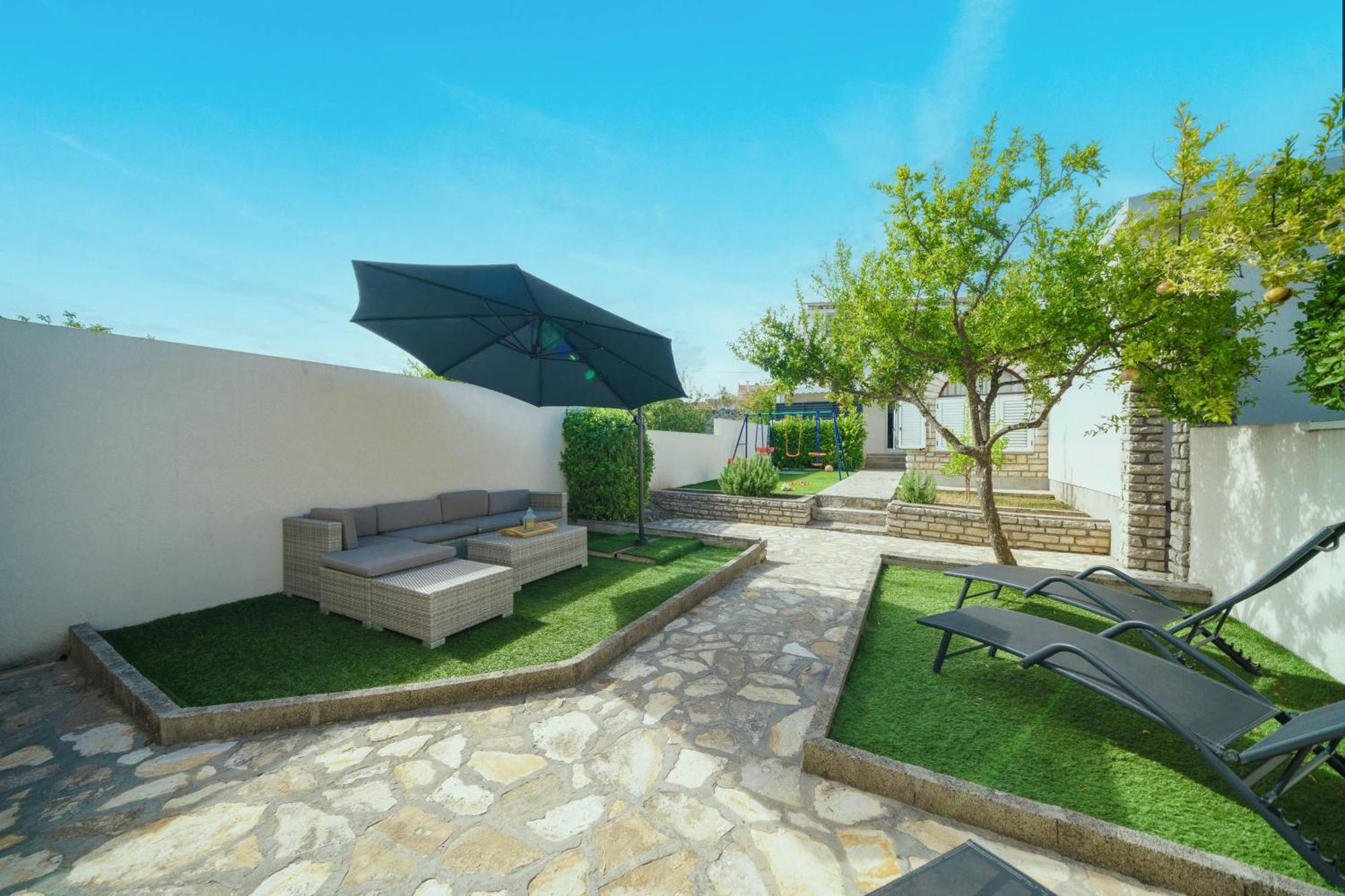 Holiday Home Oliva Водице Екстер'єр фото