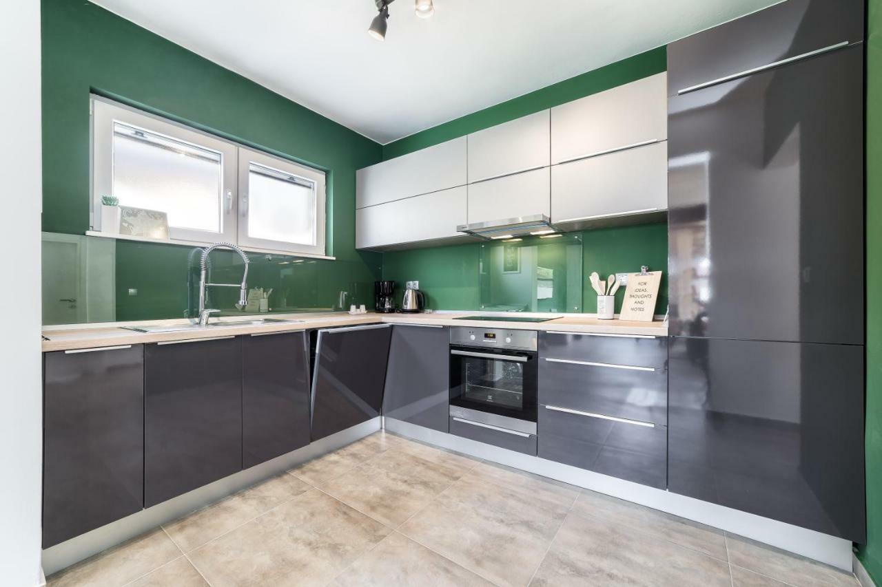 Holiday Home Oliva Водице Екстер'єр фото