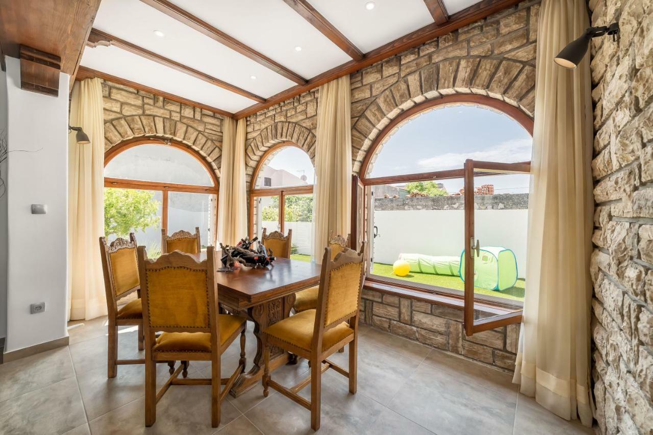 Holiday Home Oliva Водице Екстер'єр фото